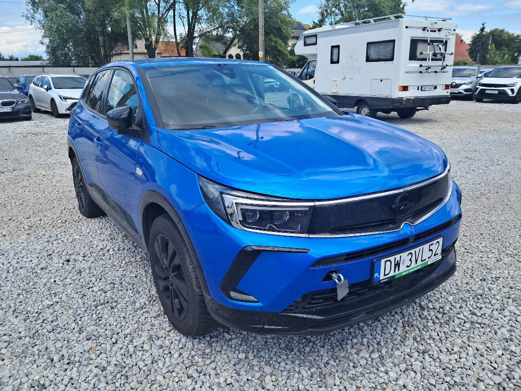 OPEL GRANDLAND SUV - Terepjáró/ SUV: 1 kép. OPEL GRANDLAND SUV - Terepjáró/ SUV: 1 kép.