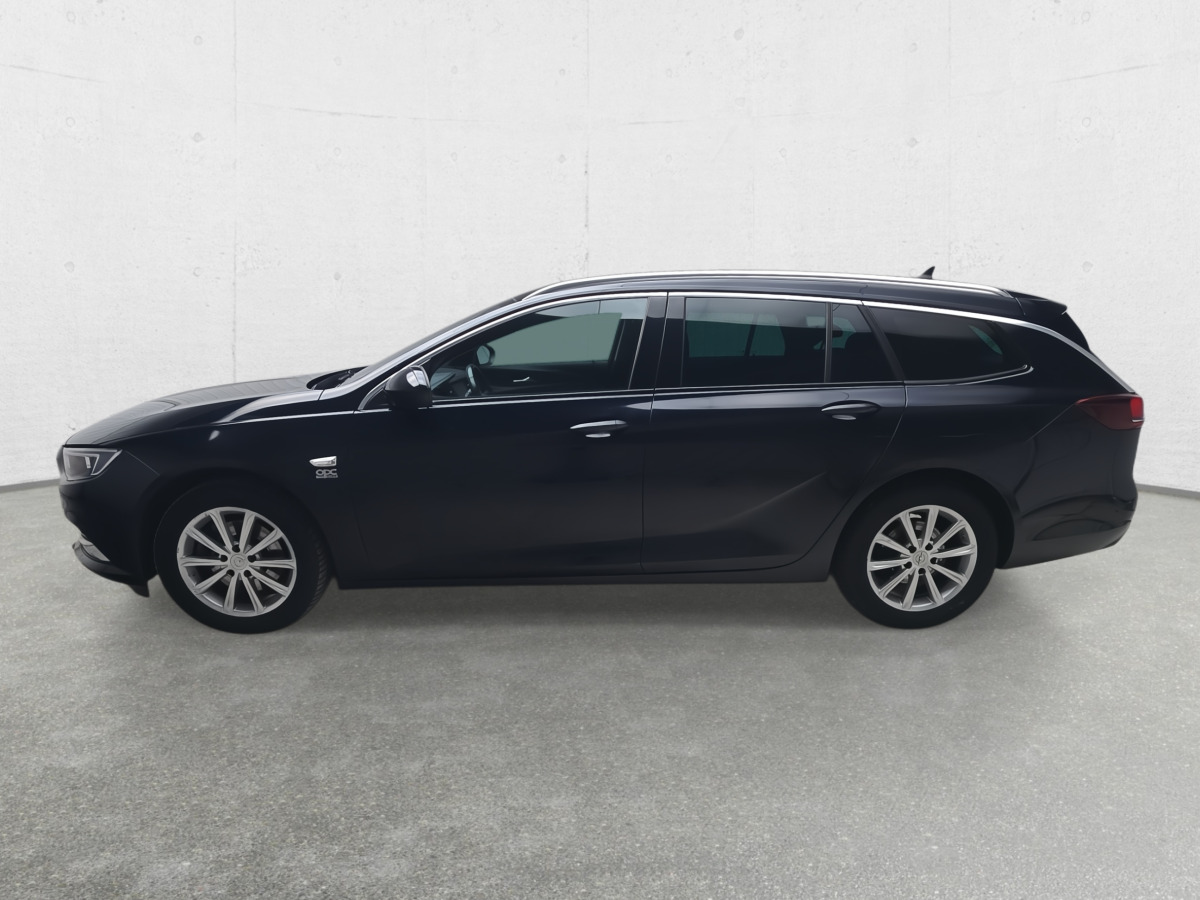 OPEL INSIGNIA SPORTS TOURER KOMBI - Autó: 5 kép. OPEL INSIGNIA SPORTS TOURER KOMBI - Autó: 5 kép.