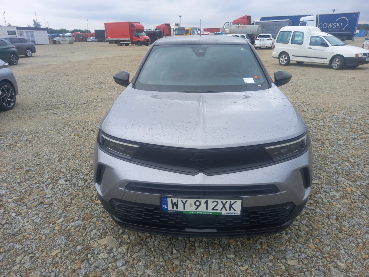 OPEL MOKKA SUV - Terepjáró/ SUV: 2 kép. OPEL MOKKA SUV - Terepjáró/ SUV: 2 kép.