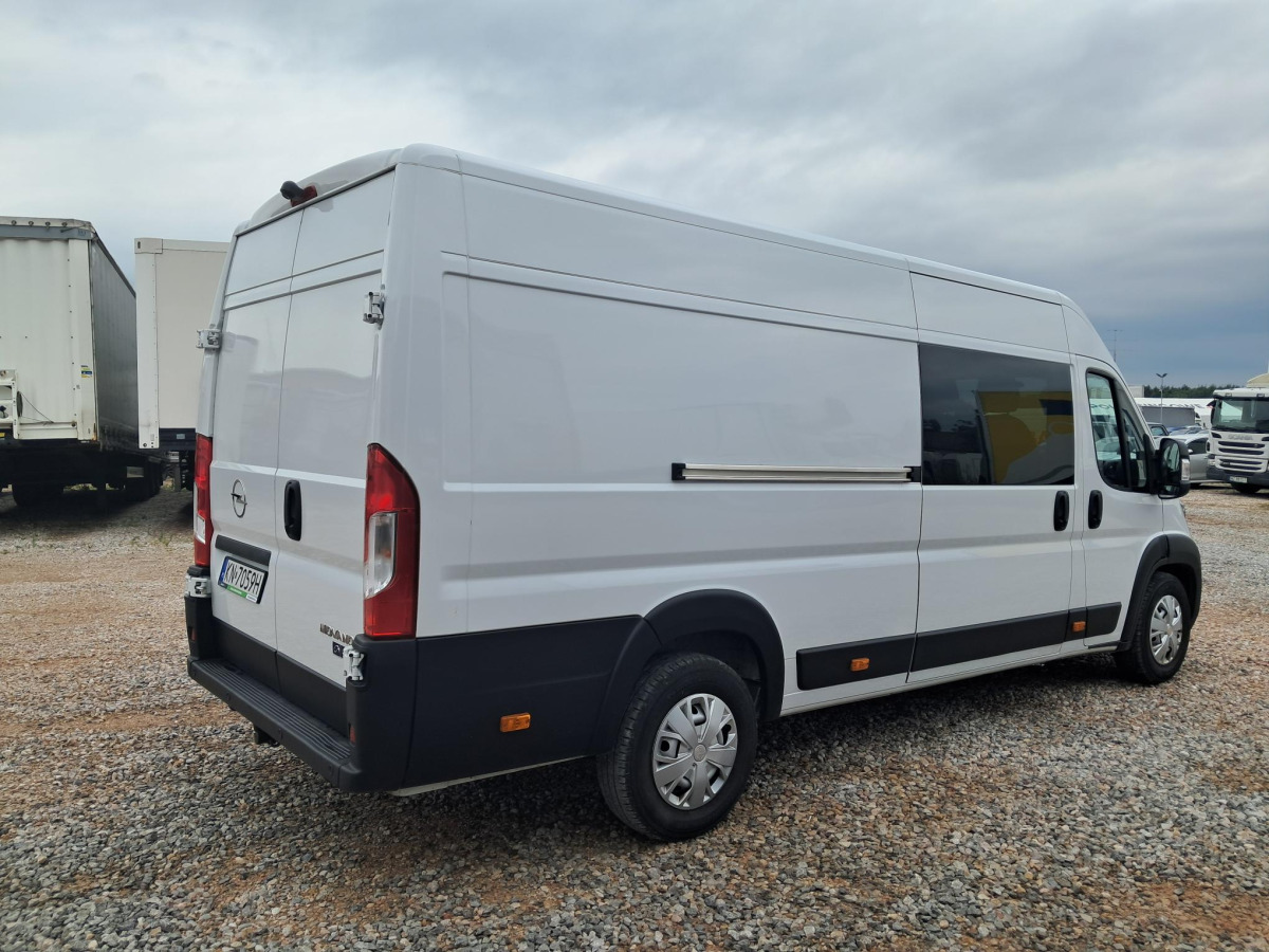 OPEL MOVANO BRYGADÓWKA - Duplakabinos kisteherautó: 5 kép. OPEL MOVANO BRYGADÓWKA - Duplakabinos kisteherautó: 5 kép.