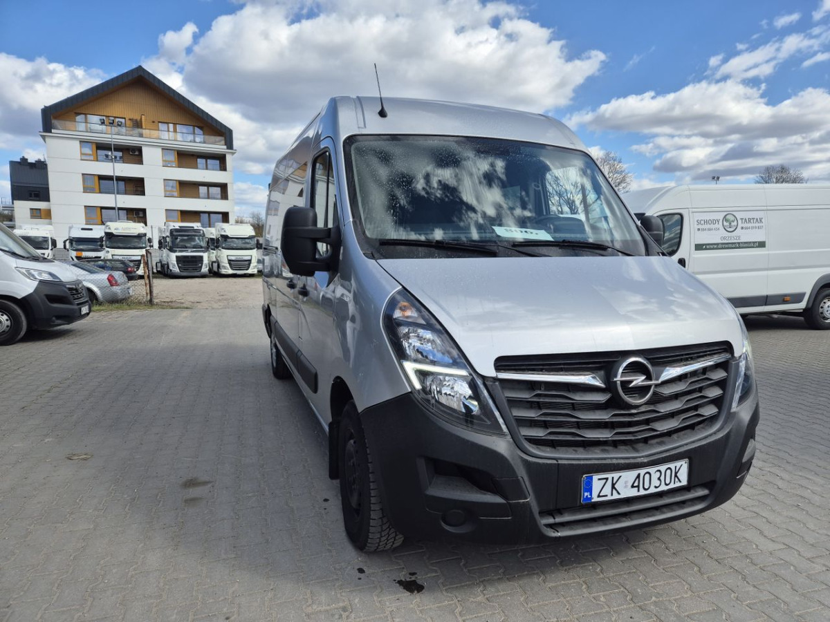 OPEL MOVANO BRYGADÓWKA - Duplakabinos kisteherautó: 1 kép. OPEL MOVANO BRYGADÓWKA - Duplakabinos kisteherautó: 1 kép.