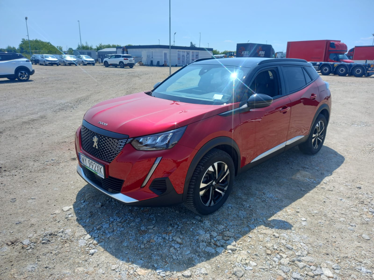 PEUGEOT 2008 SUV - Terepjáró/ SUV: 3 kép. PEUGEOT 2008 SUV - Terepjáró/ SUV: 3 kép.