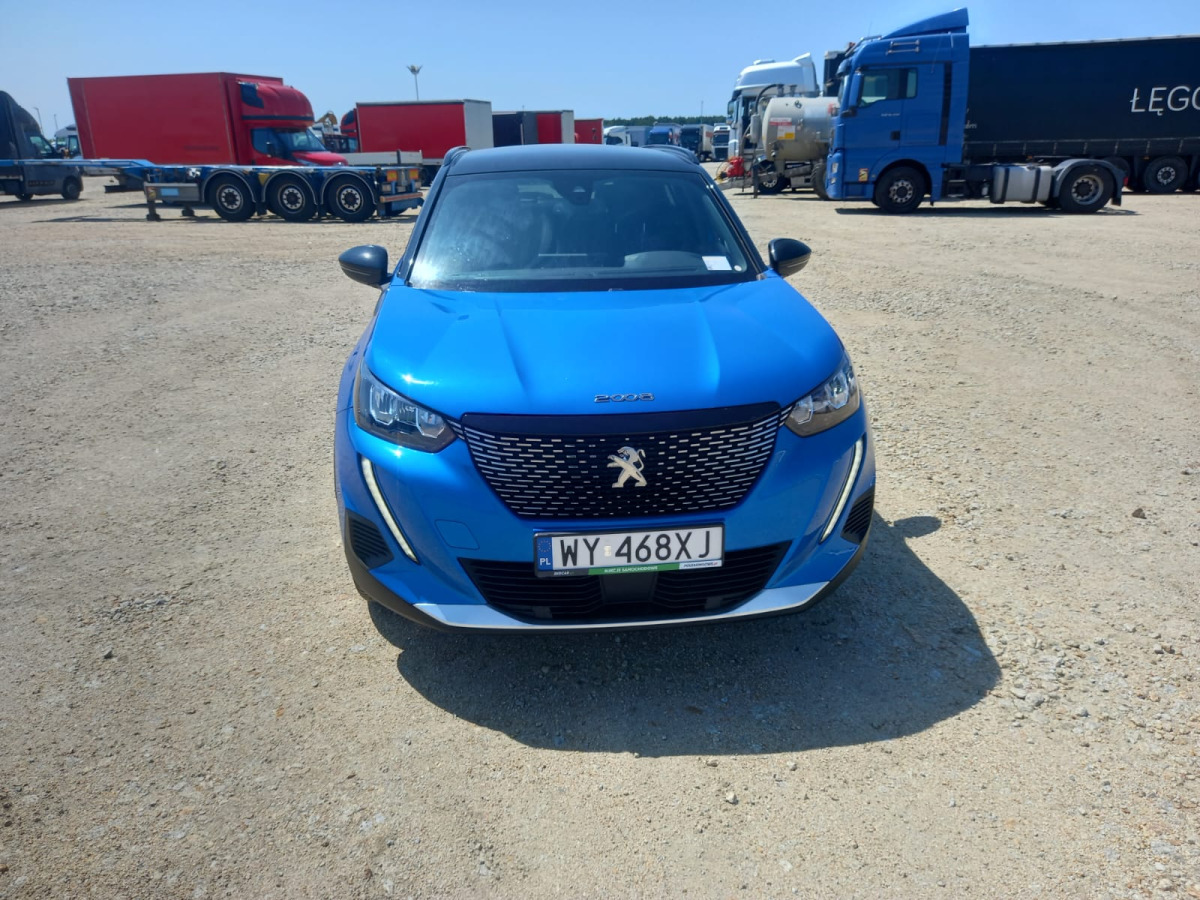 PEUGEOT 2008 SUV - Terepjáró/ SUV: 2 kép. PEUGEOT 2008 SUV - Terepjáró/ SUV: 2 kép.