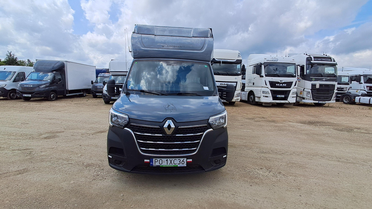 RENAULT/CARPOL MASTER PLANDEKA - Ponyvás kisteherautó: 3 kép. RENAULT/CARPOL MASTER PLANDEKA - Ponyvás kisteherautó: 3 kép.