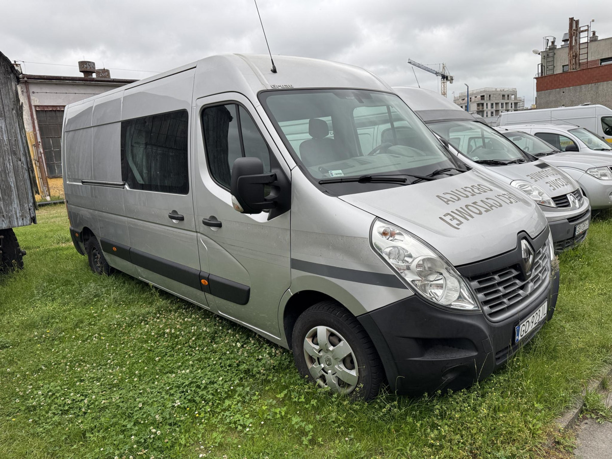 RENAULT MASTER BRYGADÓWKA - Duplakabinos kisteherautó: 1 kép. RENAULT MASTER BRYGADÓWKA - Duplakabinos kisteherautó: 1 kép.