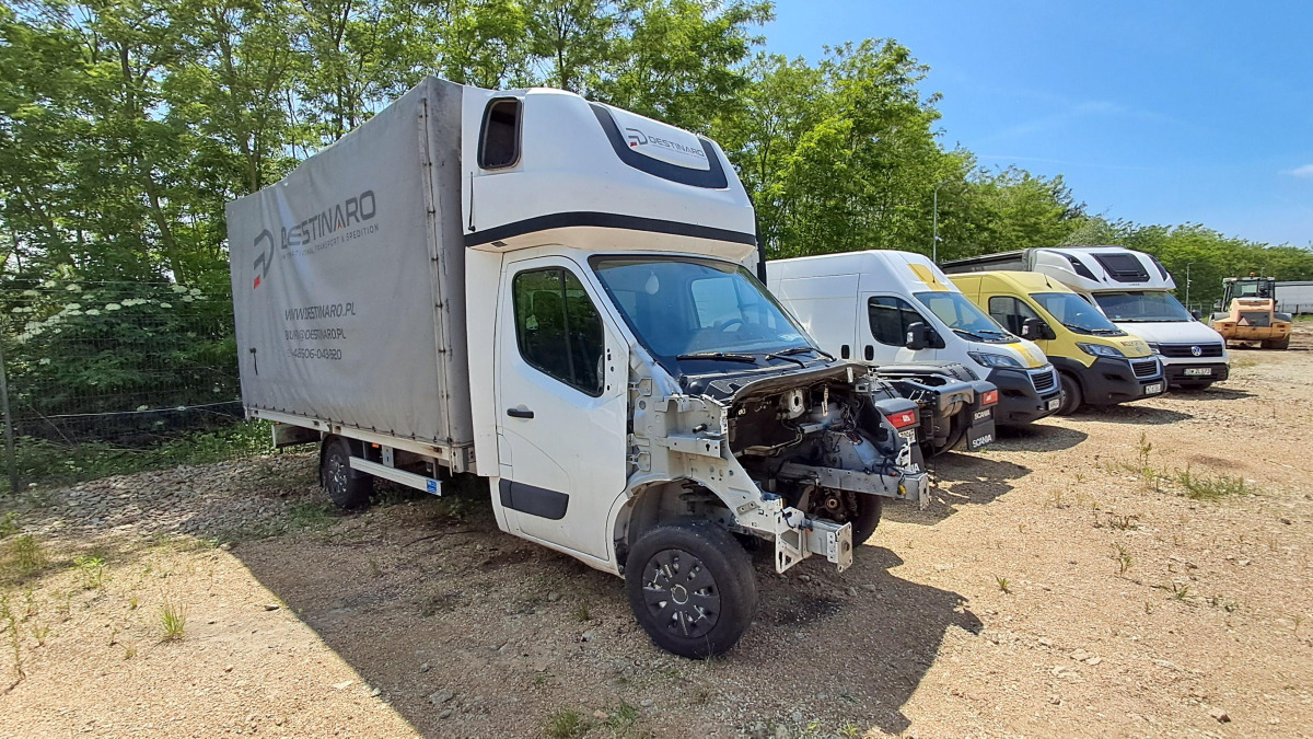 RENAULT Master PLANDEKA - Ponyvás kisteherautó: 1 kép. RENAULT Master PLANDEKA - Ponyvás kisteherautó: 1 kép.