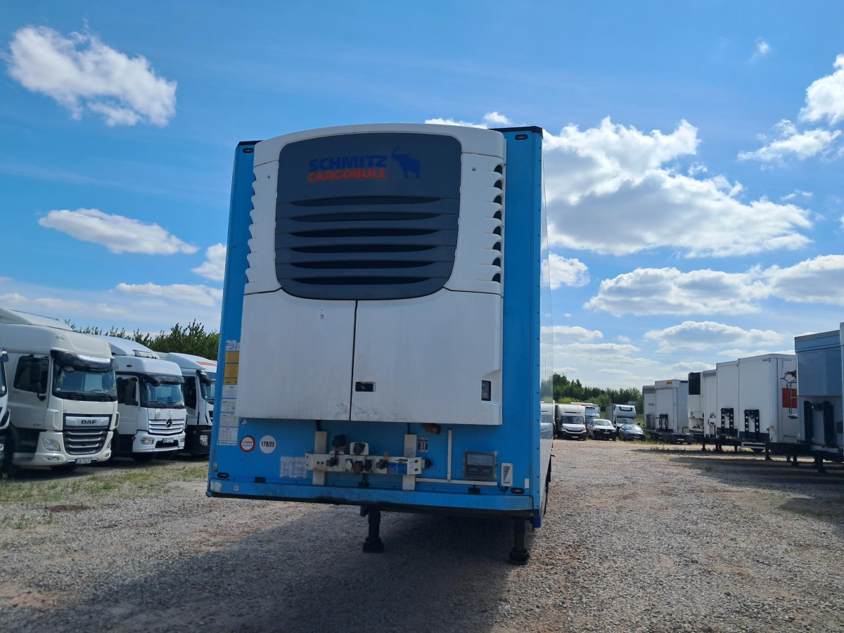SCHMITZ CARGOBULL SCB*S3B CHŁODNIA - Pótkocsi hűtős: 3 kép. SCHMITZ CARGOBULL SCB*S3B CHŁODNIA - Pótkocsi hűtős: 3 kép.