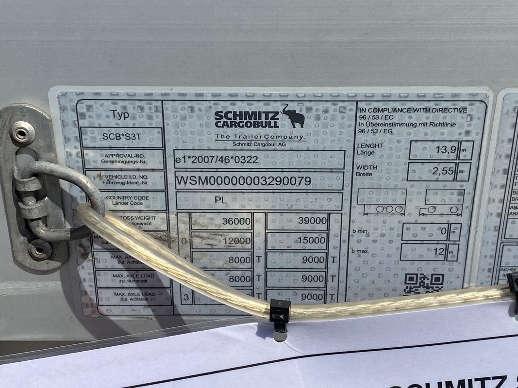 SCHMITZ CARGOBULL SCB S3T FIRANA - Ponyvás pótkocsi: 5 kép. SCHMITZ CARGOBULL SCB S3T FIRANA - Ponyvás pótkocsi: 5 kép.