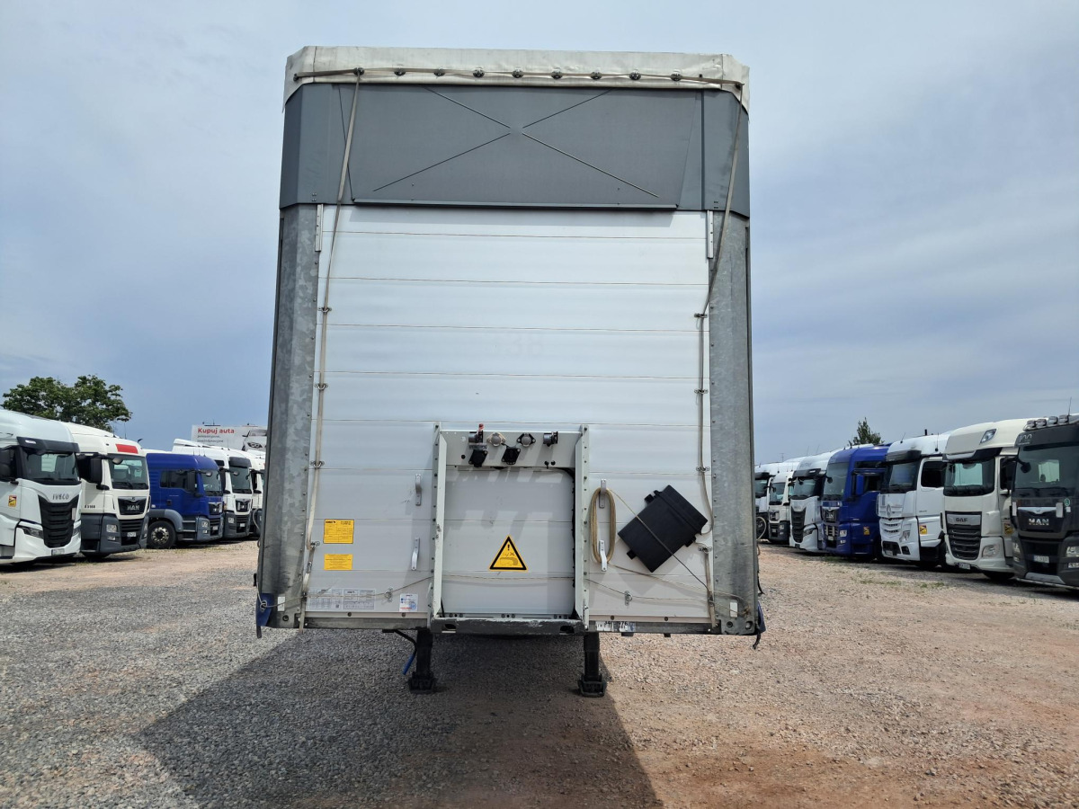 SCHMITZ CARGOBULL SCB S3T FIRANA - Ponyvás pótkocsi: 2 kép. SCHMITZ CARGOBULL SCB S3T FIRANA - Ponyvás pótkocsi: 2 kép.
