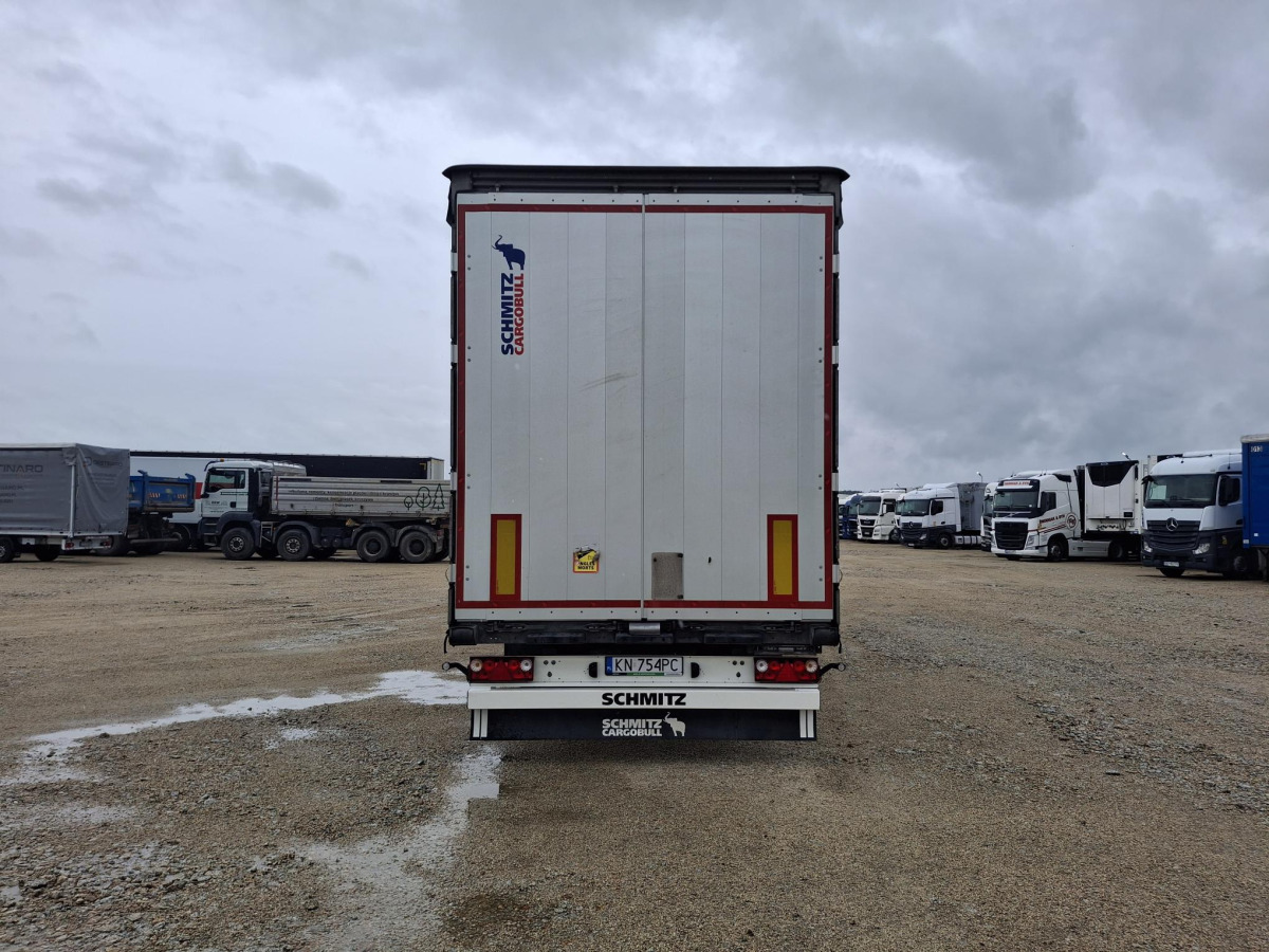 SCHMITZ CARGOBULL SCBS3T FIRANA - Ponyvás pótkocsi: 4 kép. SCHMITZ CARGOBULL SCBS3T FIRANA - Ponyvás pótkocsi: 4 kép.