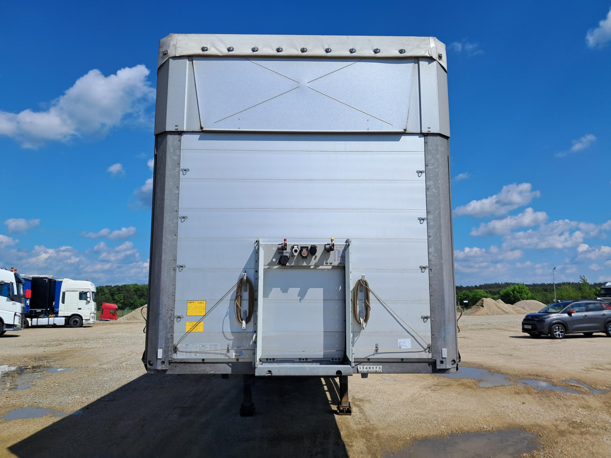 SCHMITZ CARGOBULL SCBS3T KURTYNOWA - Ponyvás pótkocsi: 3 kép. SCHMITZ CARGOBULL SCBS3T KURTYNOWA - Ponyvás pótkocsi: 3 kép.