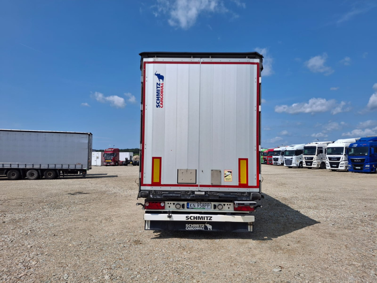 SCHMITZ CARGOBULL SCBS3T KURTYNOWA - Ponyvás pótkocsi: 4 kép. SCHMITZ CARGOBULL SCBS3T KURTYNOWA - Ponyvás pótkocsi: 4 kép.
