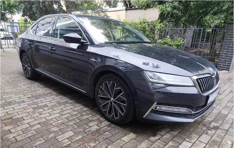 SKODA SUPERB HATCHBACK - Hatchback: 1 kép. SKODA SUPERB HATCHBACK - Hatchback: 1 kép.