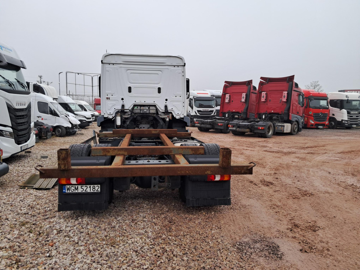 MERCEDES BENZ ACTROS DO ZABUDOWY - Teherautó: 5 kép. MERCEDES BENZ ACTROS DO ZABUDOWY - Teherautó: 5 kép.