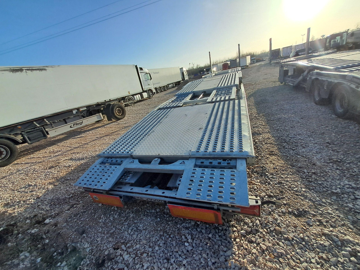VEGA TRAILER 2 AXLE SEMI TRAILER DO PRZEWOZU POJAZDÓW - Autó utánfutó: 5 kép. VEGA TRAILER 2 AXLE SEMI TRAILER DO PRZEWOZU POJAZDÓW - Autó utánfutó: 5 kép.
