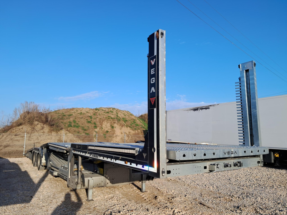 VEGA TRAILER 2 AXLE SEMI TRAILER DO PRZEWOZU POJAZDÓW - Autó utánfutó: 1 kép. VEGA TRAILER 2 AXLE SEMI TRAILER DO PRZEWOZU POJAZDÓW - Autó utánfutó: 1 kép.