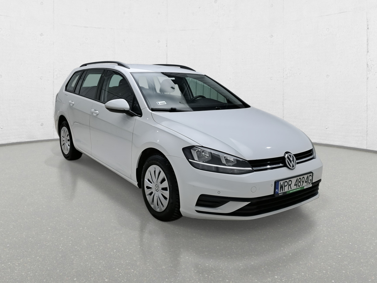 VOLKSWAGEN GOLF KOMBI - Autó: 2 kép. VOLKSWAGEN GOLF KOMBI - Autó: 2 kép.