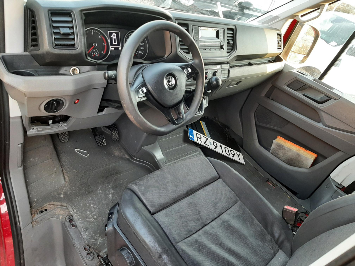 VOLKSWAGEN/LAMAR PLANDEKA lízing VOLKSWAGEN/LAMAR PLANDEKA: 8 kép.