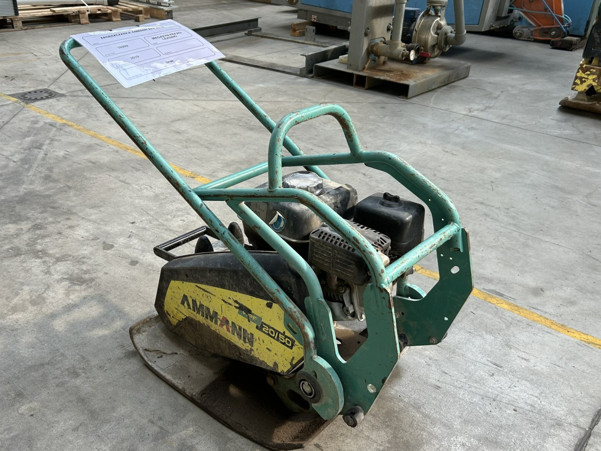 Zagęszczarka AMMANN APF 20/50 - 2019 - 500mm - 20kN - Honda GX160 - Lapvibrátor: 1 kép. Zagęszczarka AMMANN APF 20/50 - 2019 - 500mm - 20kN - Honda GX160 - Lapvibrátor: 1 kép.