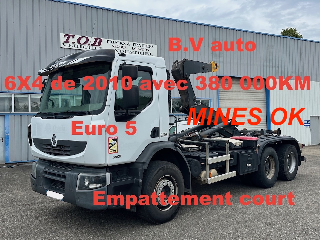 RENAULT LANDER 380DXI - Horgos rakodó teherautó: 1 kép. RENAULT LANDER 380DXI - Horgos rakodó teherautó: 1 kép.