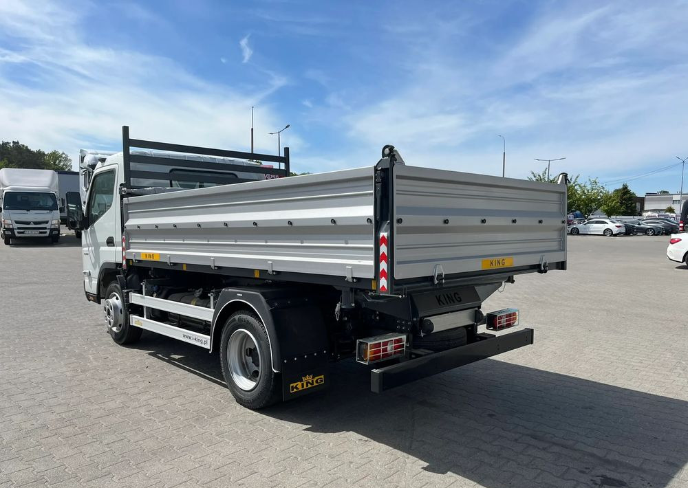 FUSO Canter 7C18 Wywrotka 3W - Billenőplatós teherautó: 5 kép. FUSO Canter 7C18 Wywrotka 3W - Billenőplatós teherautó: 5 kép.