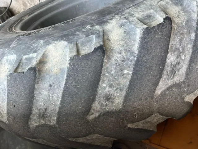 Kotrórakodó Case 851EX-SS , 4x4 , Backhoe Loader , 4 in 1 Bucket: 14 kép.