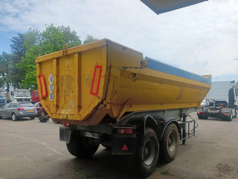 General Trailer 2 Axle Steel Tipper , Spring Suspension , Drum Brakes - Félpótkocsi billenőplatós: 3 kép. General Trailer 2 Axle Steel Tipper , Spring Suspension , Drum Brakes - Félpótkocsi billenőplatós: 3 kép.