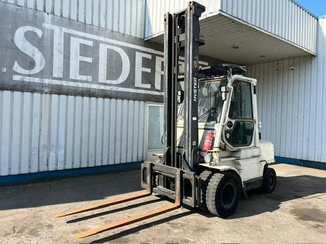 Hyster H 4.00 XM-6 LPG Fork Lift - Gázüzemű targonca: 1 kép. Hyster H 4.00 XM-6 LPG Fork Lift - Gázüzemű targonca: 1 kép.