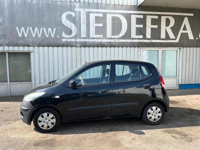 Hyundai i10 ,1.1 , 5 doors , Belgium Regestration - Hatchback: 2 kép. Hyundai i10 ,1.1 , 5 doors , Belgium Regestration - Hatchback: 2 kép.