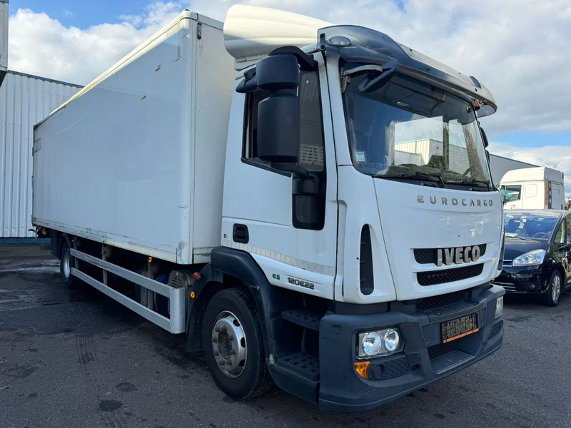 Iveco Eurocargo 120E22 , Closed Box - Dobozos felépítményű teherautó: 5 kép. Iveco Eurocargo 120E22 , Closed Box - Dobozos felépítményű teherautó: 5 kép.
