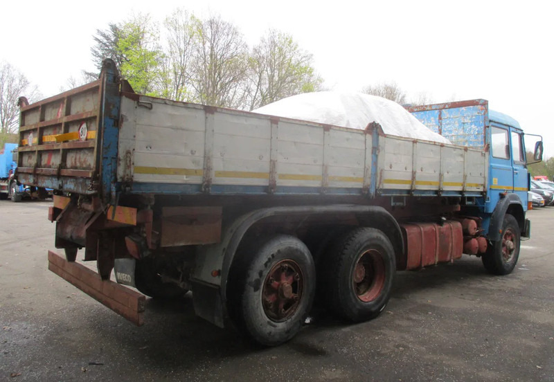 Iveco Turbostar 190-30 , Manual , V8 , 3 way tipper , Spring suspension , 6x2 - Billenőplatós teherautó: 3 kép. Iveco Turbostar 190-30 , Manual , V8 , 3 way tipper , Spring suspension , 6x2 - Billenőplatós teherautó: 3 kép.