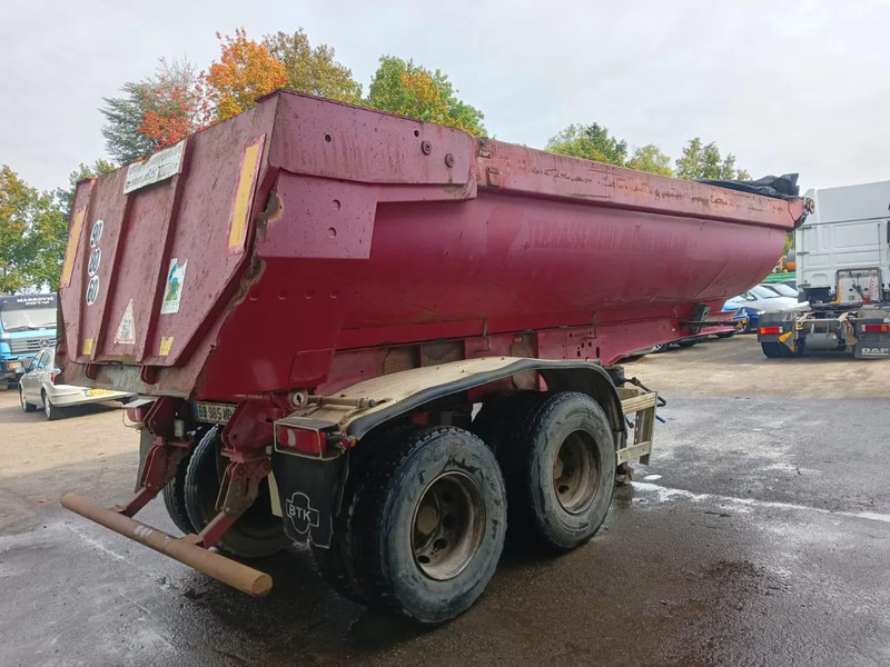 Kaiser 2 Axle , 8 Tyres , Steel tipper trailer - Félpótkocsi billenőplatós: 3 kép. Kaiser 2 Axle , 8 Tyres , Steel tipper trailer - Félpótkocsi billenőplatós: 3 kép.