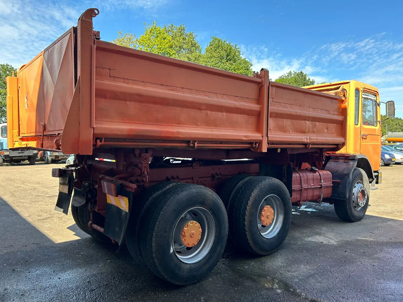 MAN 26.281, 6X4, Tipper, Spring Suspension , 362 engine and gearbox - Billenőplatós teherautó: 3 kép. MAN 26.281, 6X4, Tipper, Spring Suspension , 362 engine and gearbox - Billenőplatós teherautó: 3 kép.