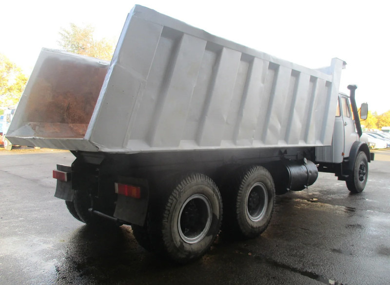 MAN 32.240 , Manual , 6x4 , Tipper truck , Spring suspension - Billenőplatós teherautó: 3 kép. MAN 32.240 , Manual , 6x4 , Tipper truck , Spring suspension - Billenőplatós teherautó: 3 kép.