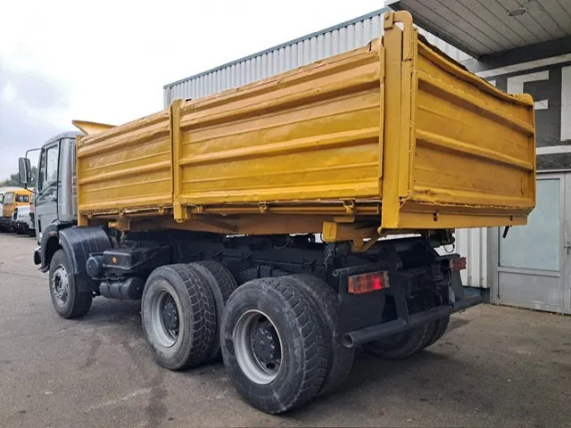 Mercedes-Benz 2628 , V8 , 6x4 , 3 Way Tipper, ZF Manual , Spring Suspension - Billenőplatós teherautó: 5 kép. Mercedes-Benz 2628 , V8 , 6x4 , 3 Way Tipper, ZF Manual , Spring Suspension - Billenőplatós teherautó: 5 kép.