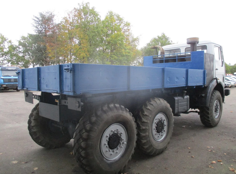 Mercedes-Benz FAP 2026 , V8 , 6x6 , ZF Manual , Spring suspension , ex - Platós teherautó: 3 kép. Mercedes-Benz FAP 2026 , V8 , 6x6 , ZF Manual , Spring suspension , ex - Platós teherautó: 3 kép.