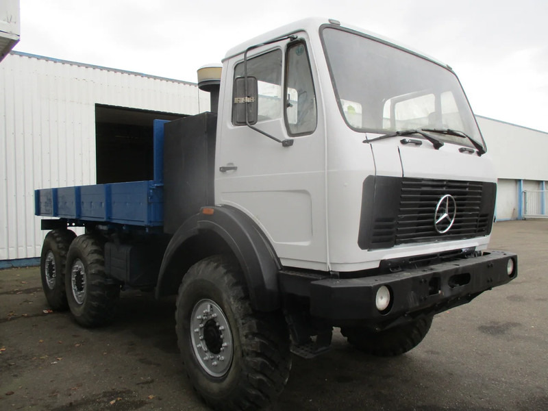 Mercedes-Benz FAP 2026 , V8 , 6x6 , ZF Manual , Spring suspension , ex - Platós teherautó: 4 kép. Mercedes-Benz FAP 2026 , V8 , 6x6 , ZF Manual , Spring suspension , ex - Platós teherautó: 4 kép.