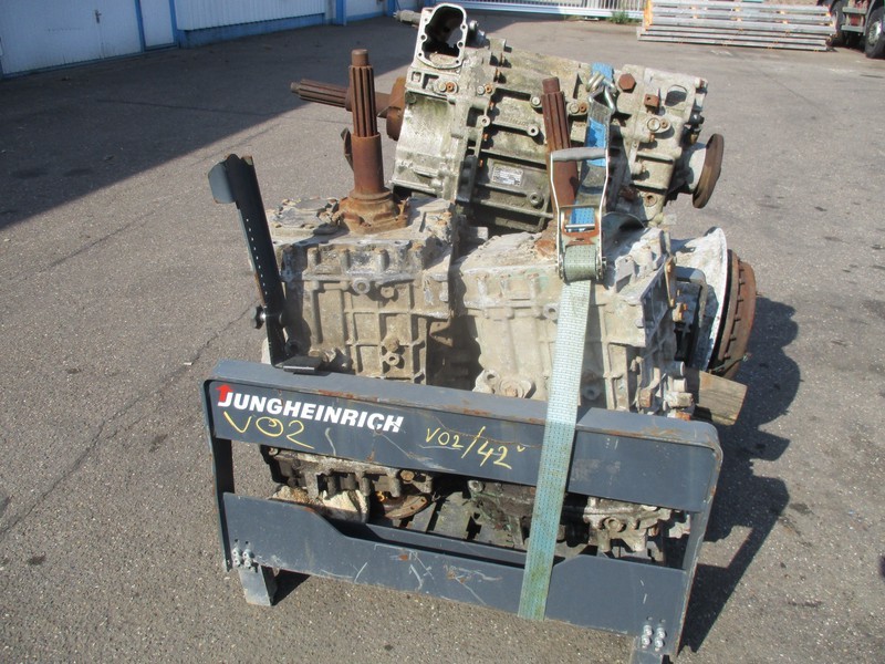 Mercedes-Benz Gearbox , 4 Pieces in stock - Sebességváltó - Teherautó: 3 kép. Mercedes-Benz Gearbox , 4 Pieces in stock - Sebességváltó - Teherautó: 3 kép.