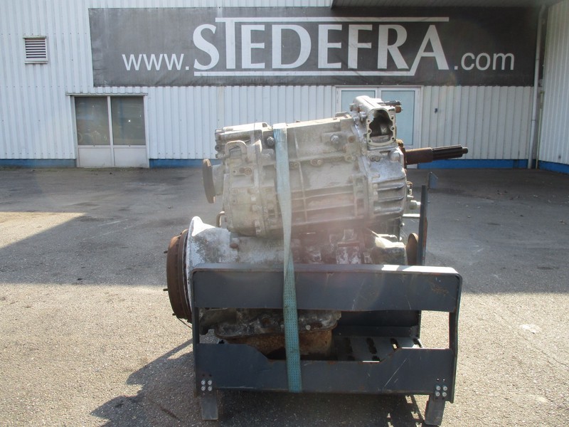 Mercedes-Benz Gearbox , 4 Pieces in stock - Sebességváltó - Teherautó: 1 kép. Mercedes-Benz Gearbox , 4 Pieces in stock - Sebességváltó - Teherautó: 1 kép.