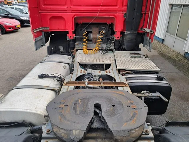 Nyergesvontató DAF XF 105 460 , Manual Gearbox , PTO , Tipper Hydraulics , Airco , Superspace Cab: 10 kép.