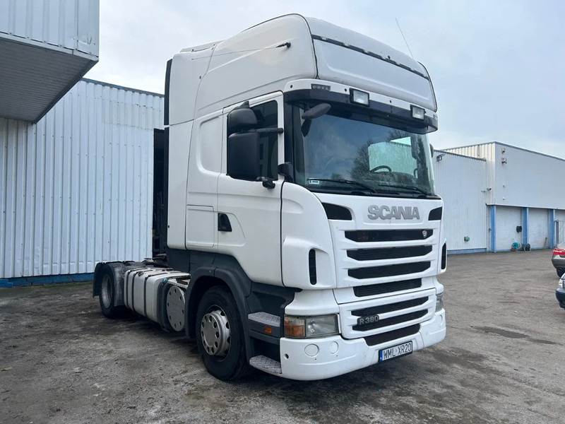 Scania R380 Topline , Manual Gearbox , Euro 5 - Nyergesvontató: 3 kép. Scania R380 Topline , Manual Gearbox , Euro 5 - Nyergesvontató: 3 kép.
