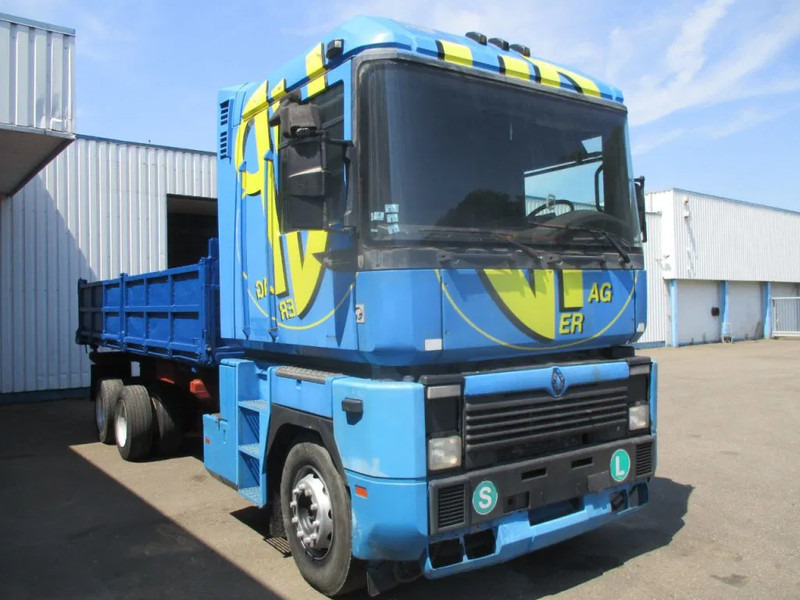 Renault Magnum AE 385 Magnum AE 385 , Manual , 6x4 , 3 Way Tipper , Spring suspension - Billenőplatós teherautó: 4 kép. Renault Magnum AE 385 Magnum AE 385 , Manual , 6x4 , 3 Way Tipper , Spring suspension - Billenőplatós teherautó: 4 kép.