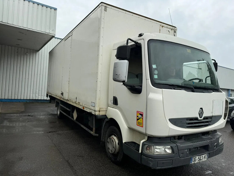 Renault Midlum 180 DXI, Spring Suspension, Drum Brakes - Dobozos felépítményű teherautó: 4 kép. Renault Midlum 180 DXI, Spring Suspension, Drum Brakes - Dobozos felépítményű teherautó: 4 kép.