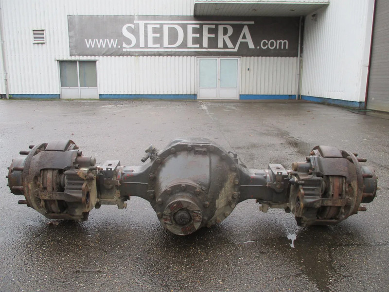 Renault Premium 420 rear axle - Hátsó tengely - Teherautó: 1 kép. Renault Premium 420 rear axle - Hátsó tengely - Teherautó: 1 kép.