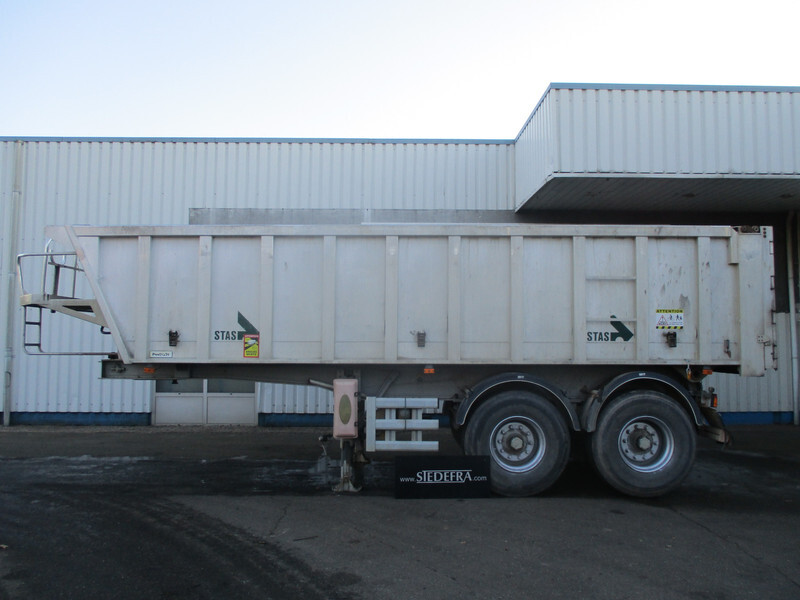 Stas 2 Axle Tipper Trailer , Spring Suspension, Drum brakes - Félpótkocsi billenőplatós: 2 kép. Stas 2 Axle Tipper Trailer , Spring Suspension, Drum brakes - Félpótkocsi billenőplatós: 2 kép.