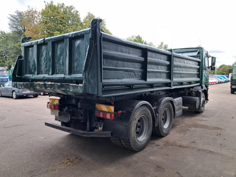 Volvo FH 12 - 460 , 6x2 , 3 Way Tipper, Spring Suspension , Manual Gearbox, Airco - Billenőplatós teherautó: 3 kép. Volvo FH 12 - 460 , 6x2 , 3 Way Tipper, Spring Suspension , Manual Gearbox, Airco - Billenőplatós teherautó: 3 kép.