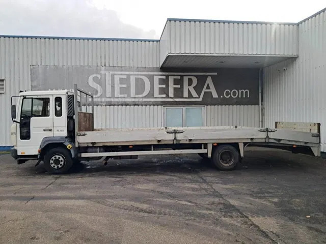 Volvo FL6-07 , Plateau / Car Transporter, Spring Suspension - Autószállító teherautó: 2 kép. Volvo FL6-07 , Plateau / Car Transporter, Spring Suspension - Autószállító teherautó: 2 kép.