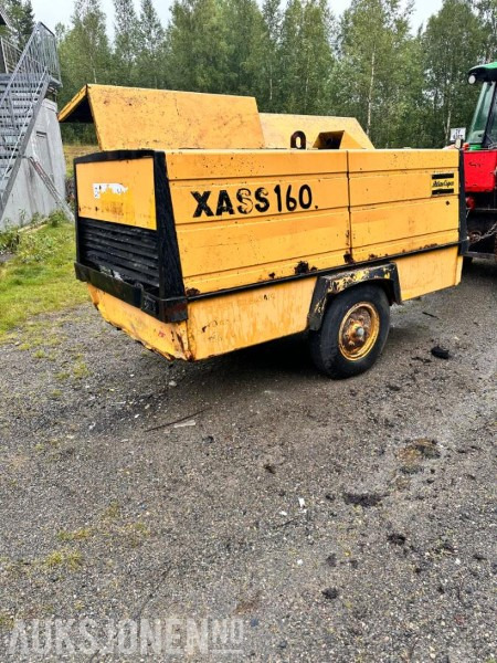 1900 Atlas Copco 160 XASS kompressor - Építőipari berendezések: 3 kép. 1900 Atlas Copco 160 XASS kompressor - Építőipari berendezések: 3 kép.