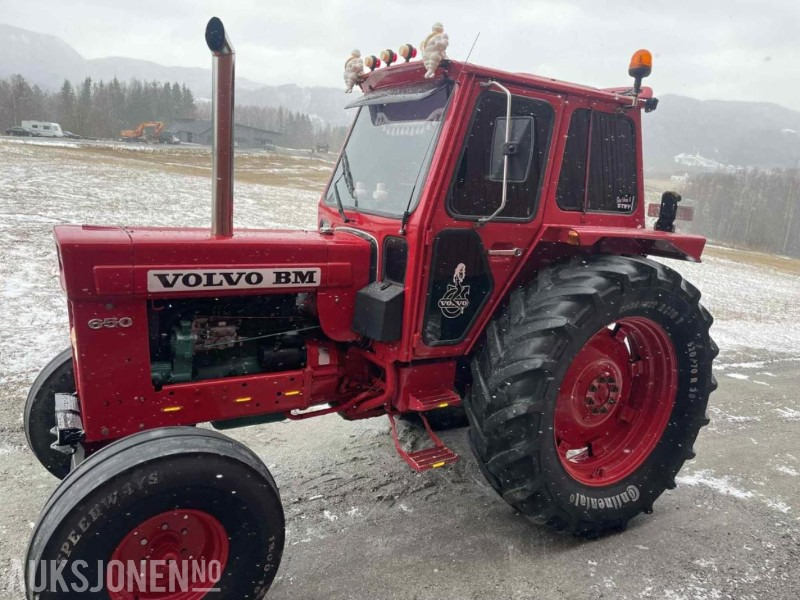1976 Volvo BM 650 - mva fri traktor - Traktor: 3 kép. 1976 Volvo BM 650 - mva fri traktor - Traktor: 3 kép.