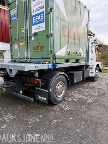 1983 Scania T82H4X2LI46 VETERAN. - Platós teherautó: 5 kép. 1983 Scania T82H4X2LI46 VETERAN. - Platós teherautó: 5 kép.